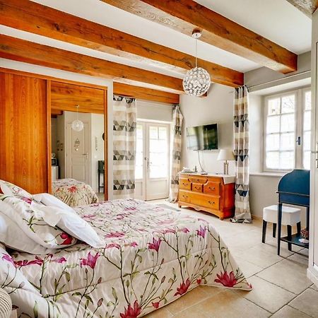 Les Camelias Bed & Breakfast Lalinde Eksteriør bilde