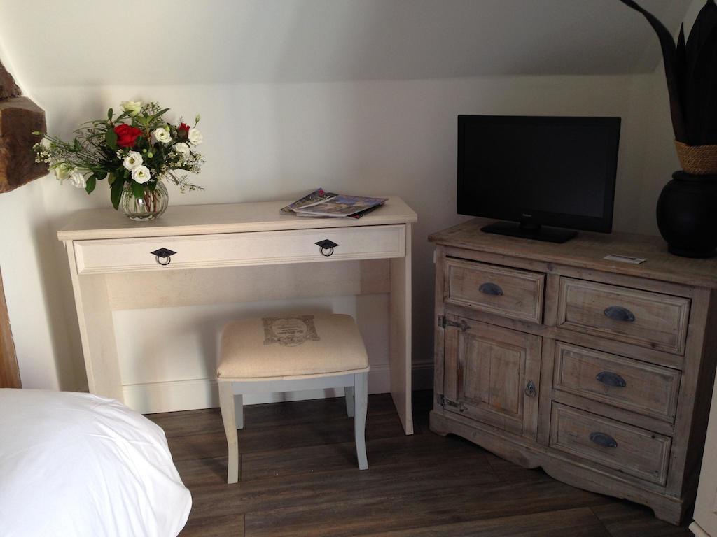 Les Camelias Bed & Breakfast Lalinde Rom bilde
